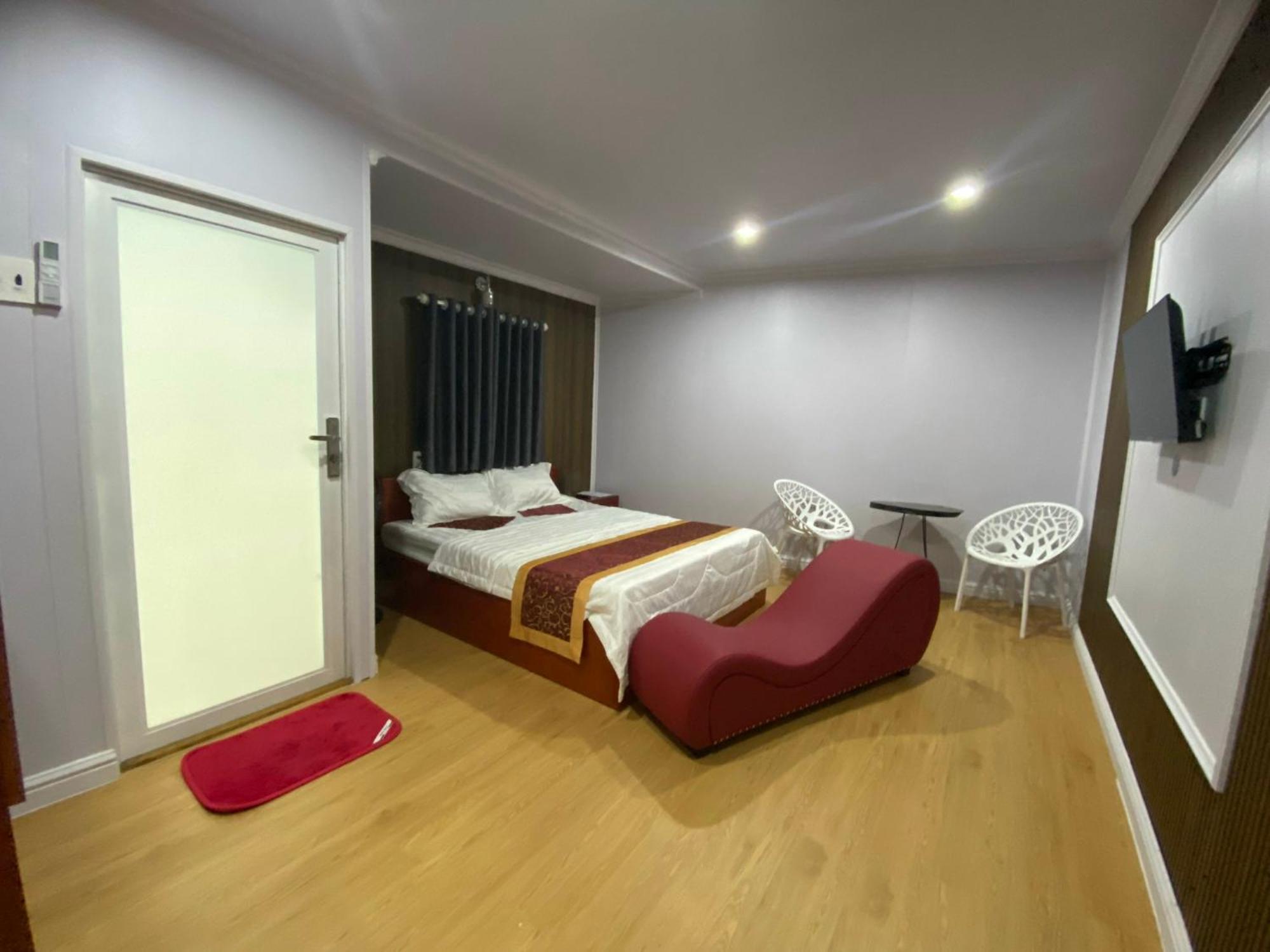 Motel Happy House Bac Lieu Екстер'єр фото