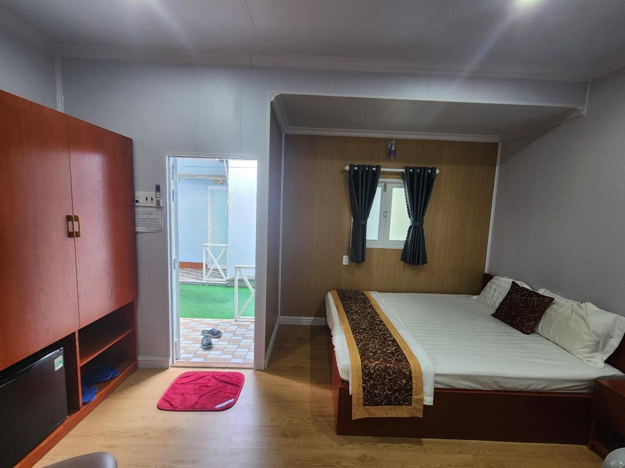 Motel Happy House Bac Lieu Екстер'єр фото