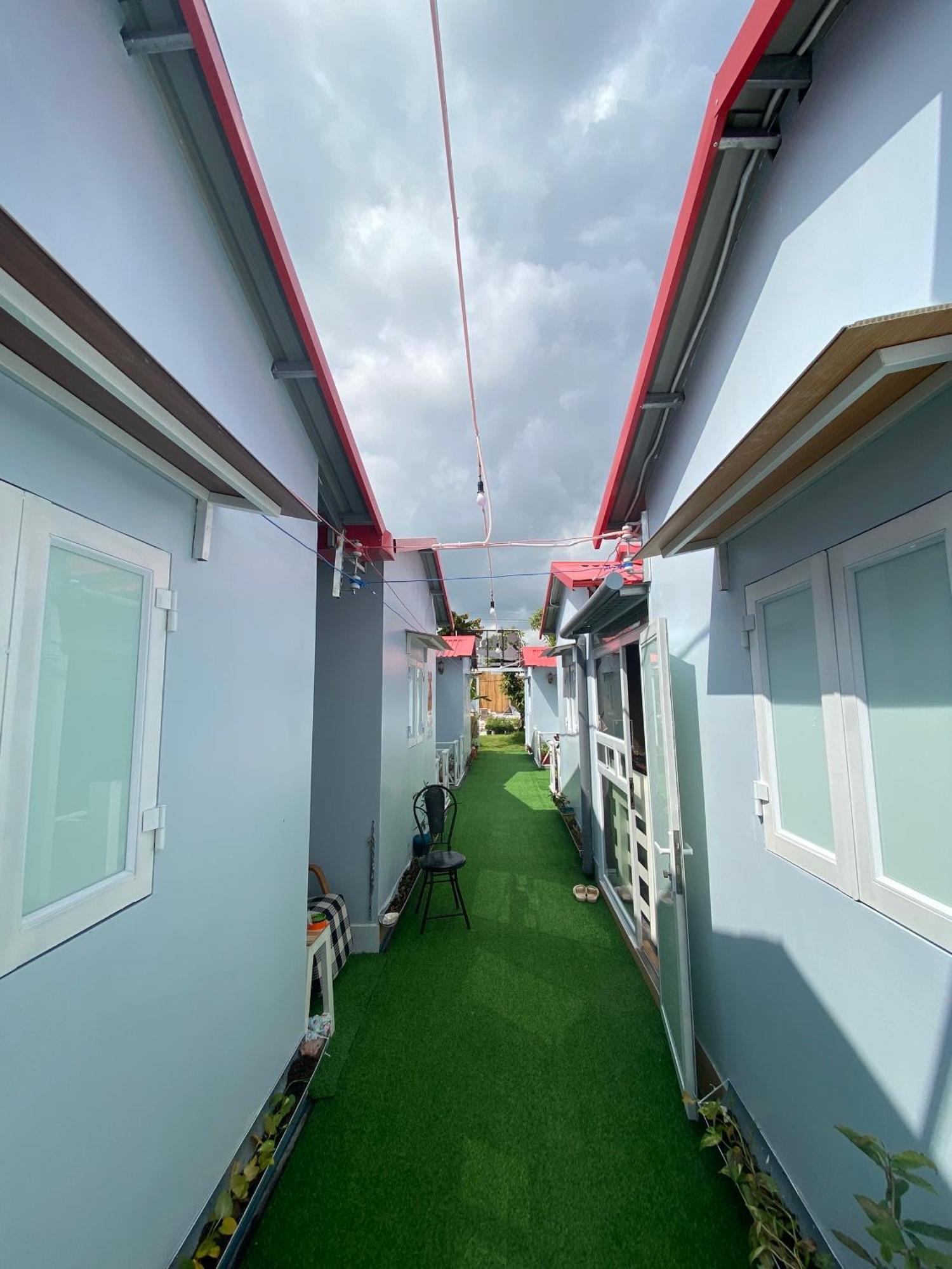 Motel Happy House Bac Lieu Екстер'єр фото